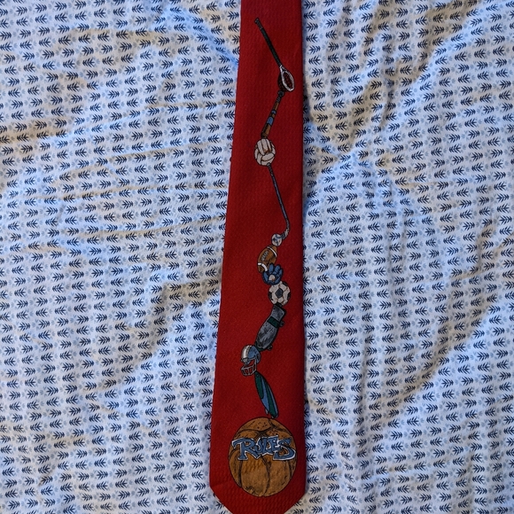 Bundle of 2 Sports Ties - Picture 4 of 5